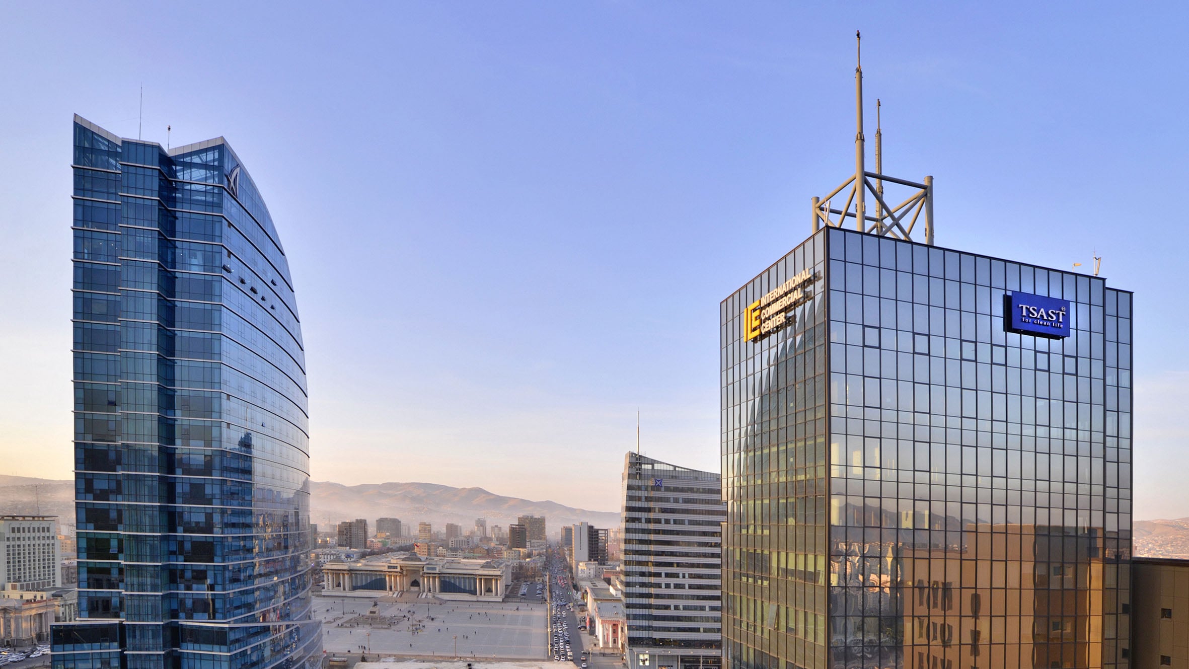 Tsast Construction - Professional construction site view 1